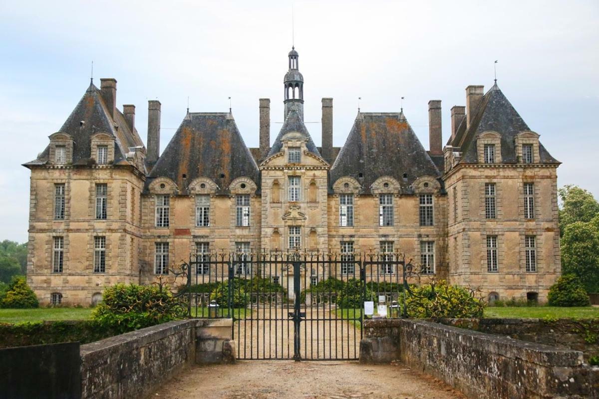 Les Gites Du Thouet Saint-Loup-Lamaire Exterior foto