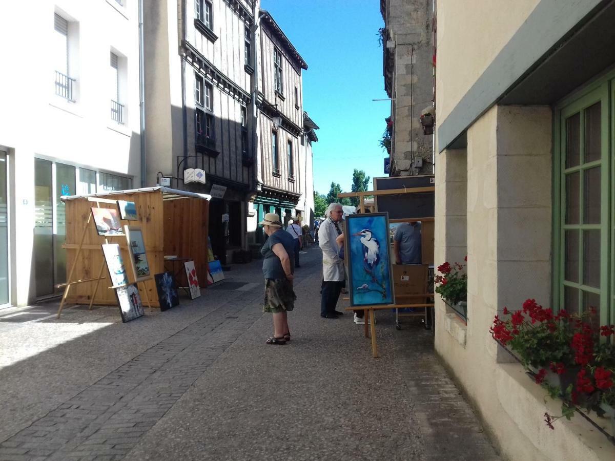 Les Gites Du Thouet Saint-Loup-Lamaire Exterior foto